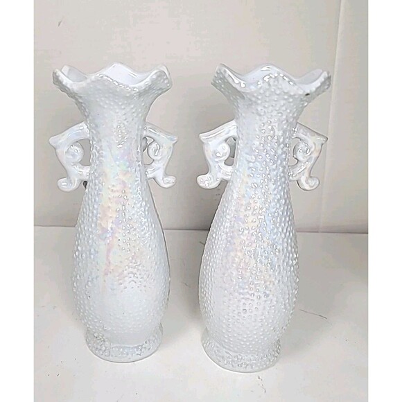 Vintage Set Of 2 Opalescent Porcelain White Lusterware Vase 8" Tall 3D Flowers - Picture 5 of 9